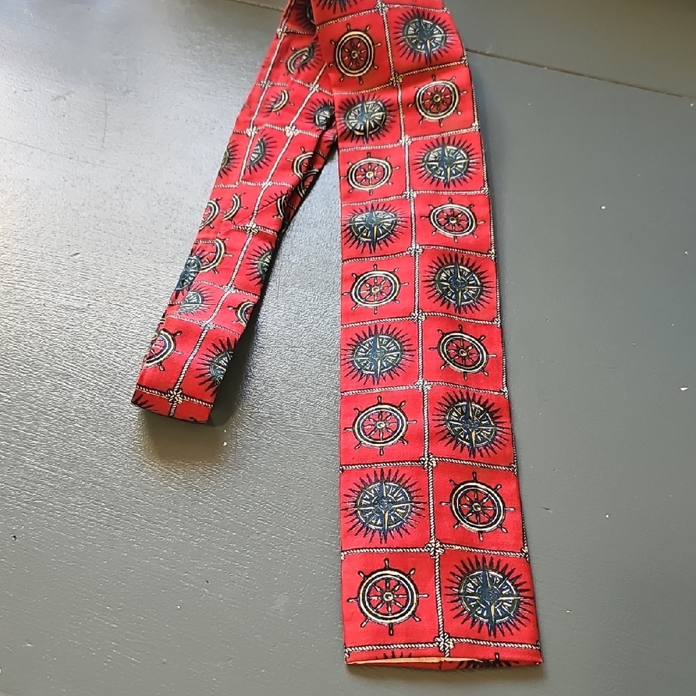 Rooster Mens Square Vintage Tie.‎ Nautical Pattern.